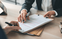 Ticari Kredi Kartı Veren Bankalar 2026: Avantajlar ve Başvuru