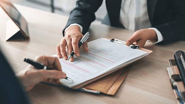 Ticari Kredi Kartı Veren Bankalar 2026: Avantajlar ve Başvuru